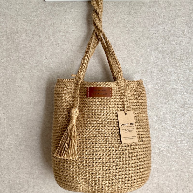 Crochet Jute Bag DAKOTA, Shoulder Bag, Reusable Grocery Jute Bag - กระเป๋าถือ - วัสดุอีโค สีนำ้ตาล