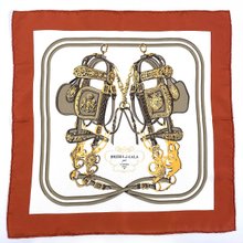 エルメス HERMES スカーフ カレ 90 LES CHEVAUX DES MOGHOLS エルメス HERMES スカーフ カレ 90 LES CHEVAUX DES MOGHOLS