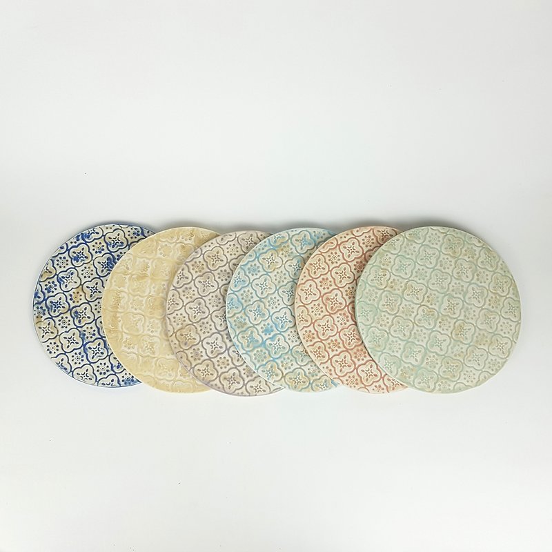 Window Flower Series - Grille Pads / Potholders - Place Mats & Dining Décor - Porcelain Multicolor