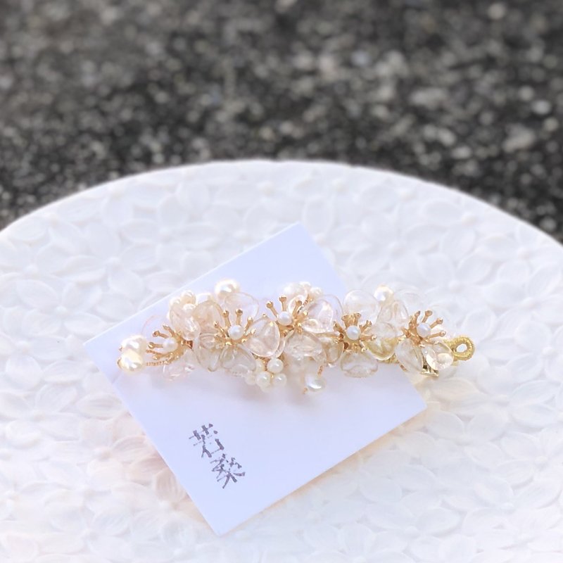 [Ruosang] [Half Sleeping Moon] Transparent pearl crystal flower headdress. Bridal Headpiece. - Hair Accessories - Colored Glass Transparent