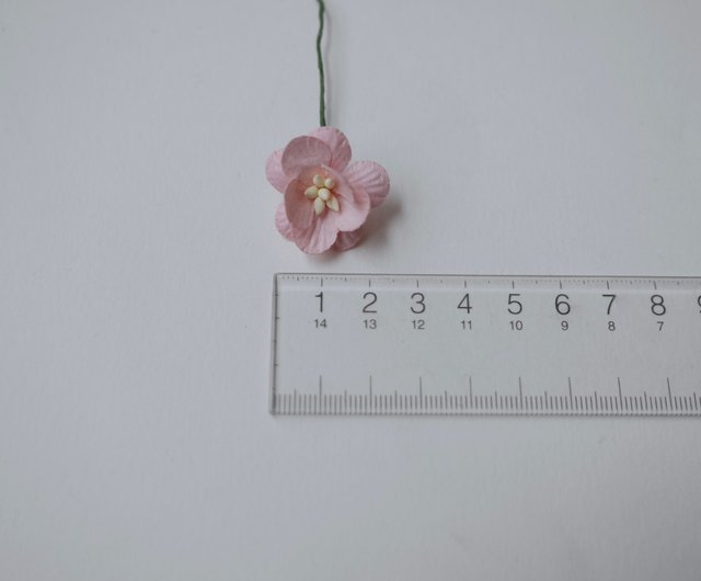 ペーパーフラワー、50個、サイズ2.5cm。桜、桜紙、ピンク色