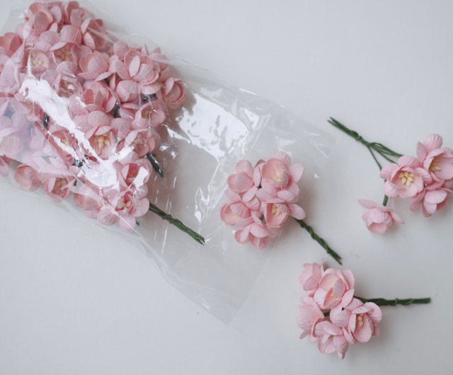 ペーパーフラワー、50個、サイズ2.5cm。桜、桜紙、ピンク色