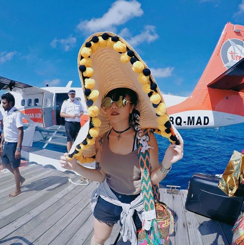 'BIN-DAI' Bamboo Beach Mega Hat in Yellow/Black - 帽子 - 竹 黃色
