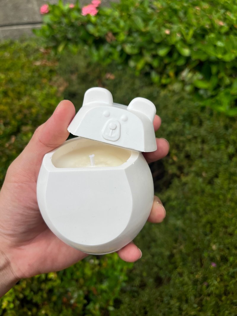 [Birthday Gift] Nuannuan Bear Scented Candle 75g - น้ำหอม - วัสดุอื่นๆ ขาว