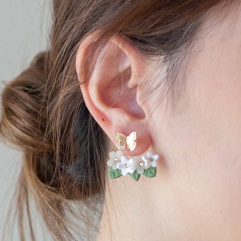 ดินเหนียว ต่างหู ขาว - Flower butterfly earrings/White