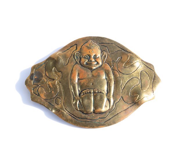 Vintage Billiken brass brooch - 設計館 panic-art-market 耳環/耳夾 - Pinkoi