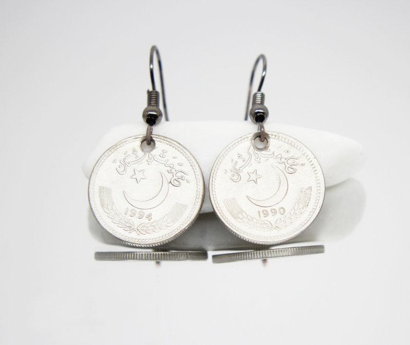 Ancient Coin Jewelry Coin Drop Earrings Mini Coin Earrings Tiny Coin Earrings - 耳環/耳夾/耳骨夾 - 其他金屬 