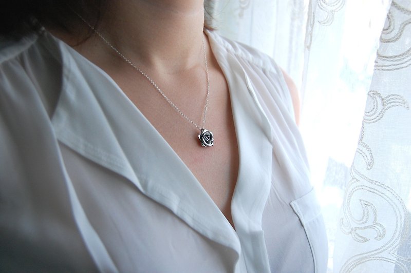 Bloom - Silver Necklace (Aura Lee Exclusive Order) - สร้อยคอ - เงินแท้ 