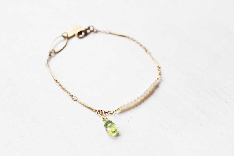August birthstone peridot pearls smile -Peridot series of copper bracelets - Bracelets - Gemstone Green