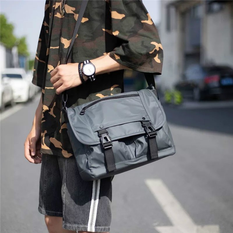 Men's simple, lightweight, water-repellent shoulder bag/shoulder bag/cross bag/side bag/cross bag-#1061 - กระเป๋าแมสเซนเจอร์ - วัสดุกันนำ้ สีเทา