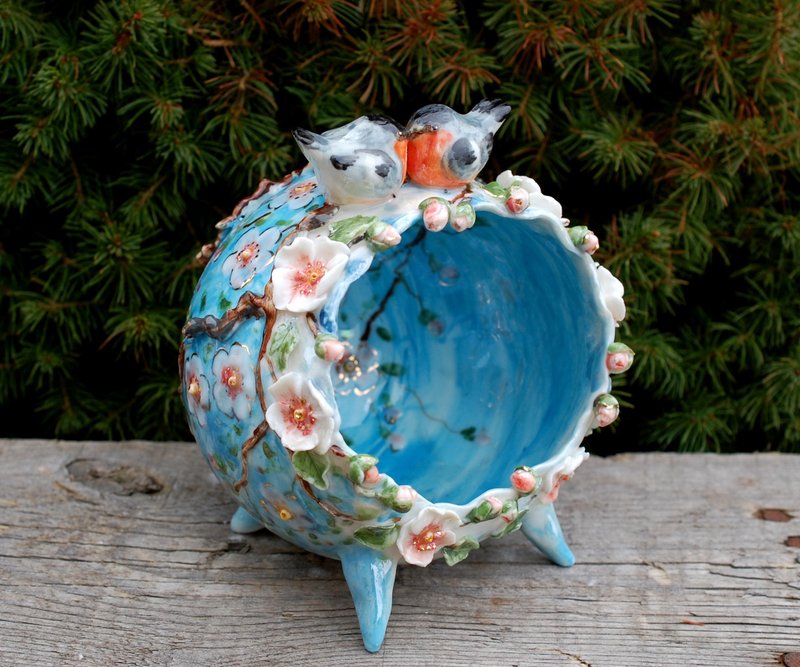 Beautiful porcelain vase Blooming tree Legged vase Nest figurine Flowers - 花瓶/花器 - 瓷 多色