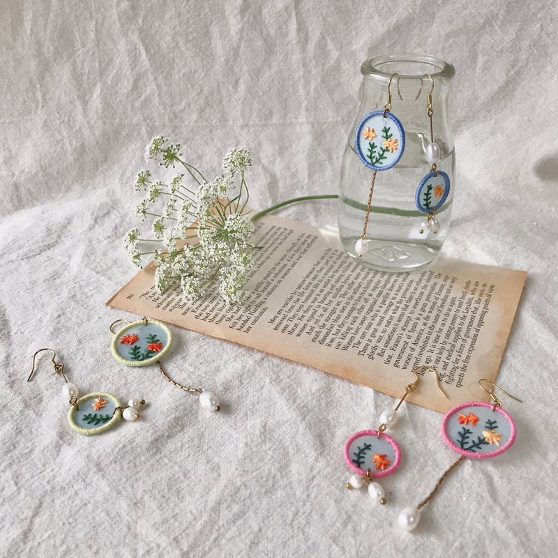手作刺繡//搖曳金魚缸耳環//可改夾式 - 耳環/耳夾/耳骨夾 - 繡線 多色