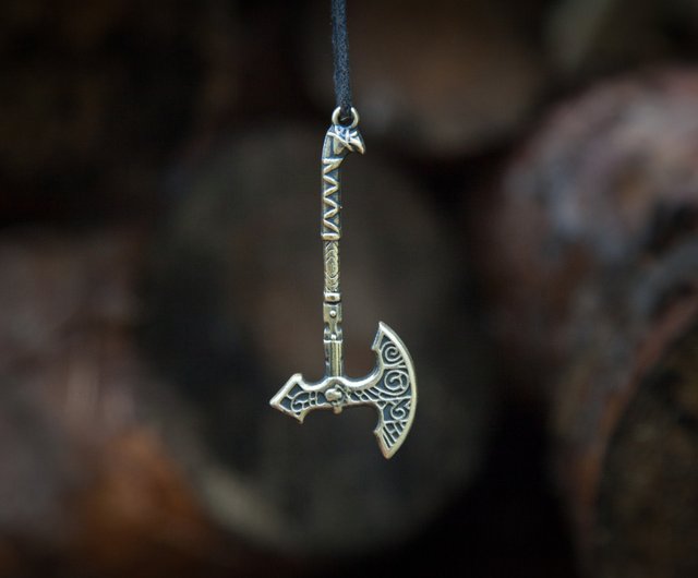 hatchet pendant