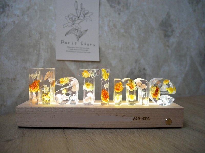 Dried Flower Letter Lamp [Brilliant as Ever] Birthday Gift/Bridesmaid Gift/Letter Night Light/Valentine’s Day Customized - Items for Display - Plants & Flowers Orange