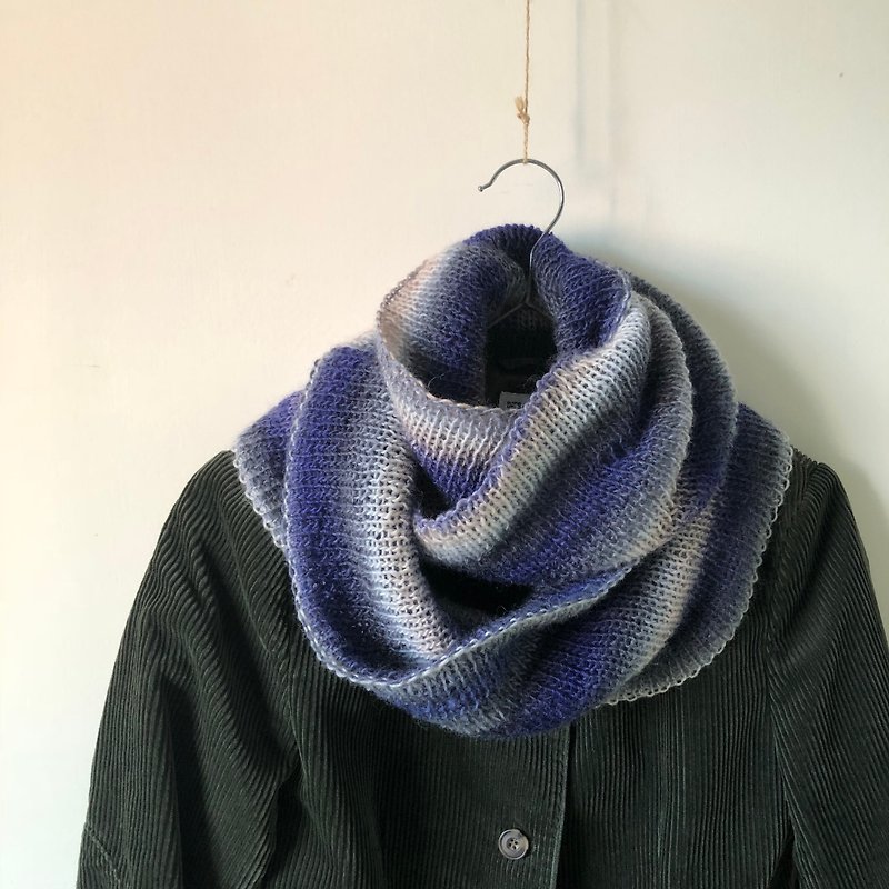 山嵐-漸層色-手工毛線脖圍 圍巾 已售出 不再製作 - 圍巾/披肩 - 羊毛 藍色