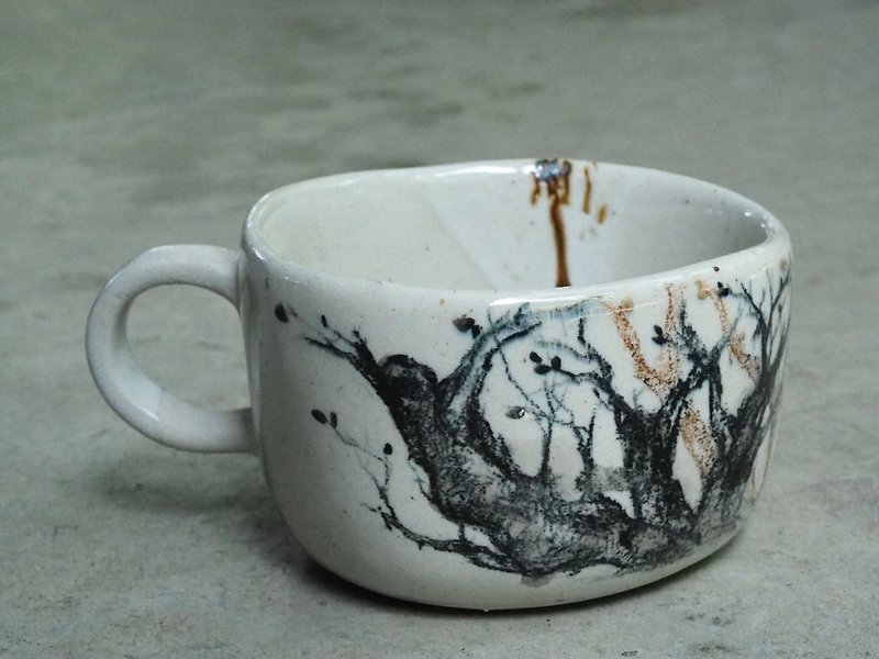 手繪杯子陶瓷 - 咖啡杯/馬克杯 - 其他材質 白色