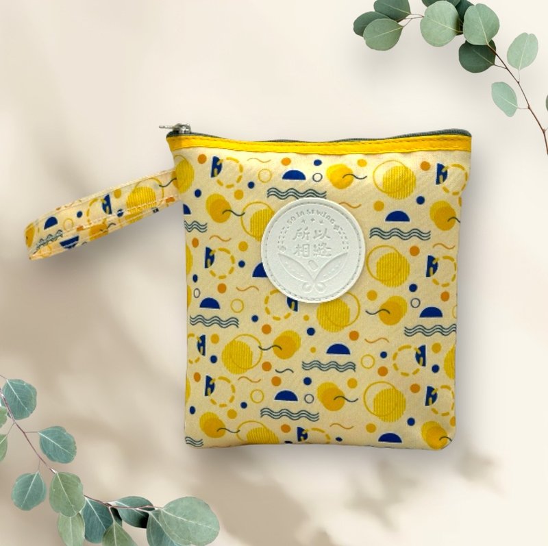 Soin Sewing So Xiang Sewing-Baby Baby Medicine Bag-Interesting Geometry - กระเป๋าเครื่องสำอาง - เส้นใยสังเคราะห์ สีเหลือง