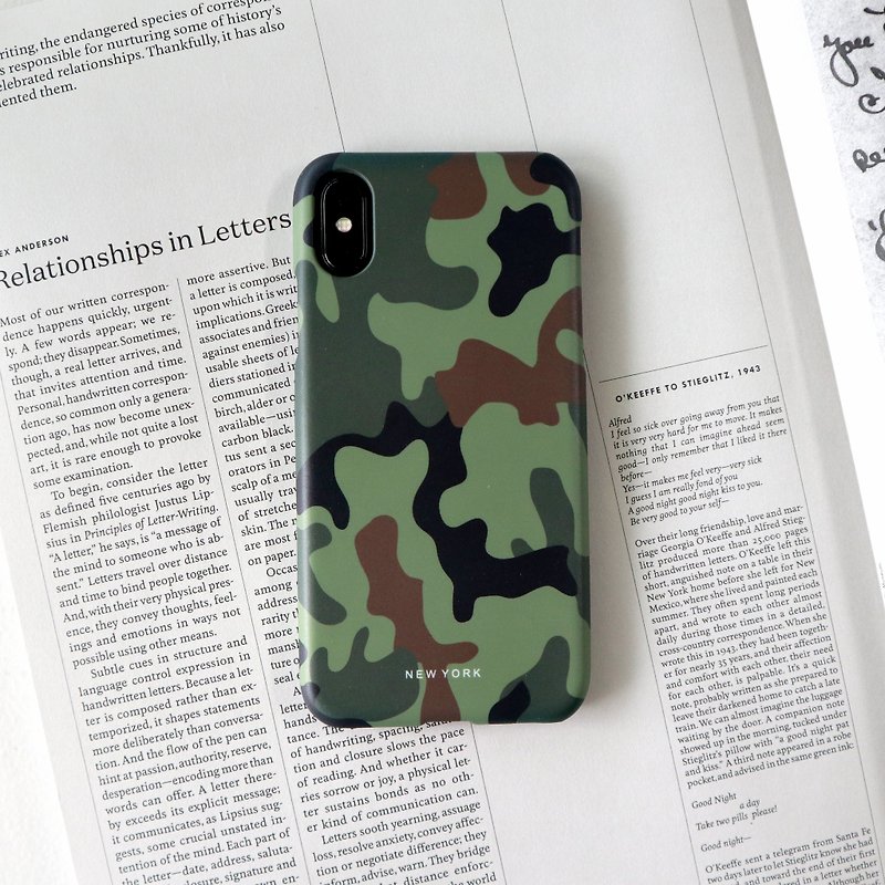 Brooklyn camouflage phone case - เคส/ซองมือถือ - วัสดุอื่นๆ สีเขียว