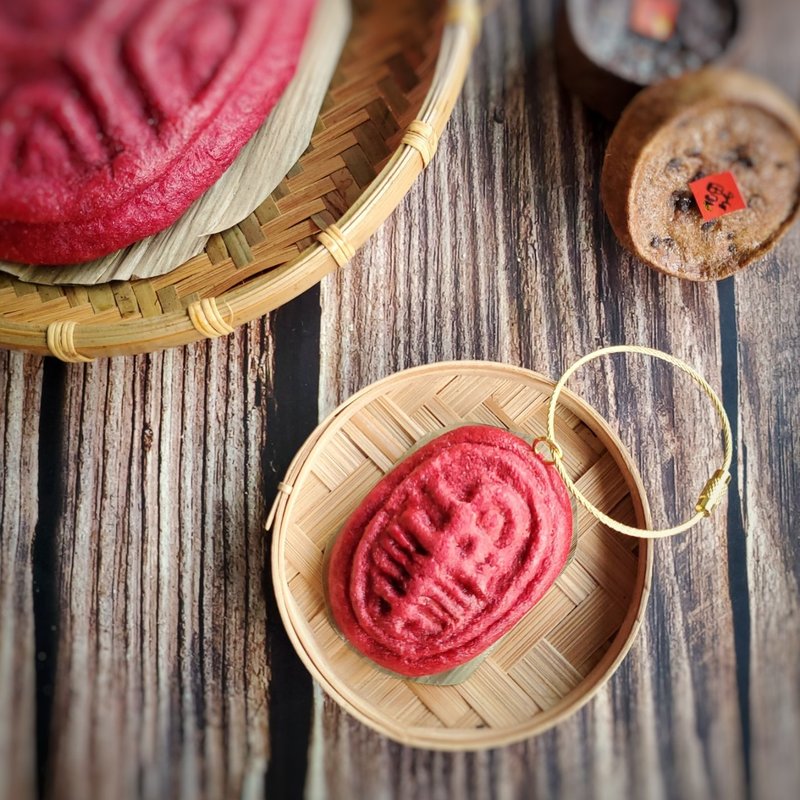 Realistic wool felt medium-sized red turtle cake (pin/magnet/pure key ring/OO charm) - พวงกุญแจ - ขนแกะ 