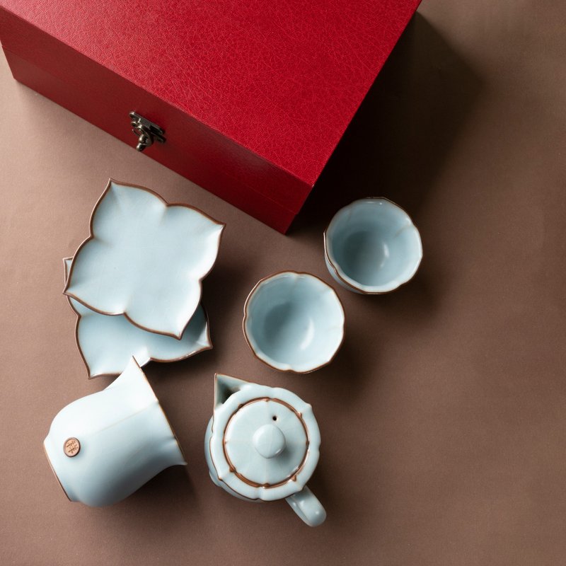 [Christmas Gift Box] Xiangyi Kiln Tianqing Ru Kiln Happy Tea Set Set Made by Ye Minxiang, a famous pottery artist - Teapots & Teacups - Pottery Blue