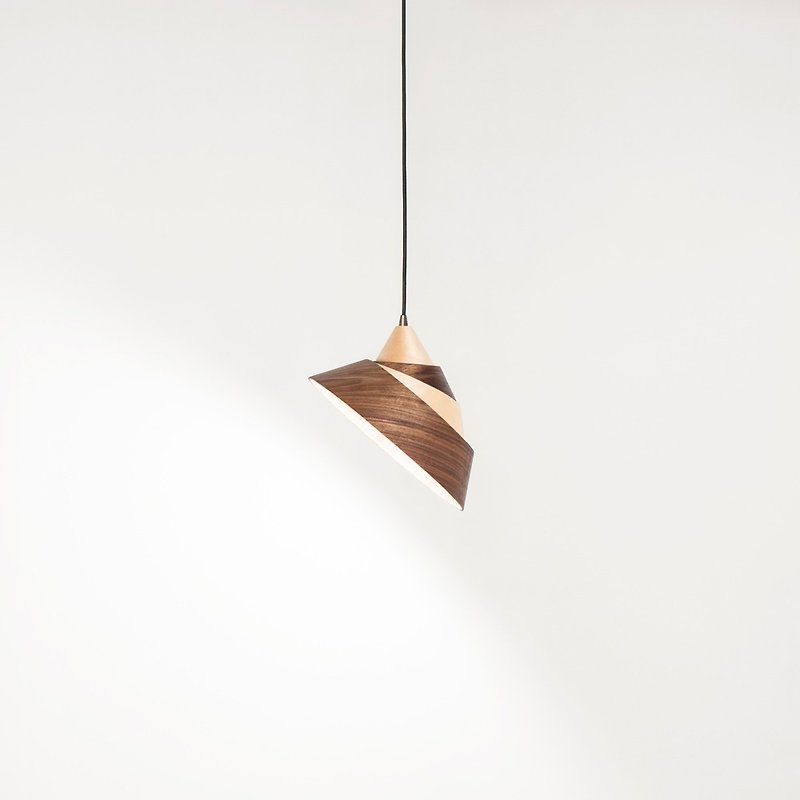 Smile handmade wooden chandelier ∣ color mixing 01 - โคมไฟ - ไม้ สีนำ้ตาล