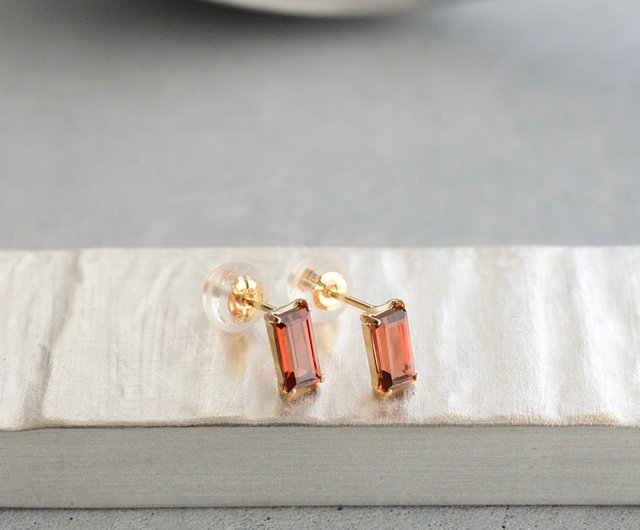 Garnet Stud Earrings K18(AU750) - Shop JEWELRY and PEARL FUKUDA