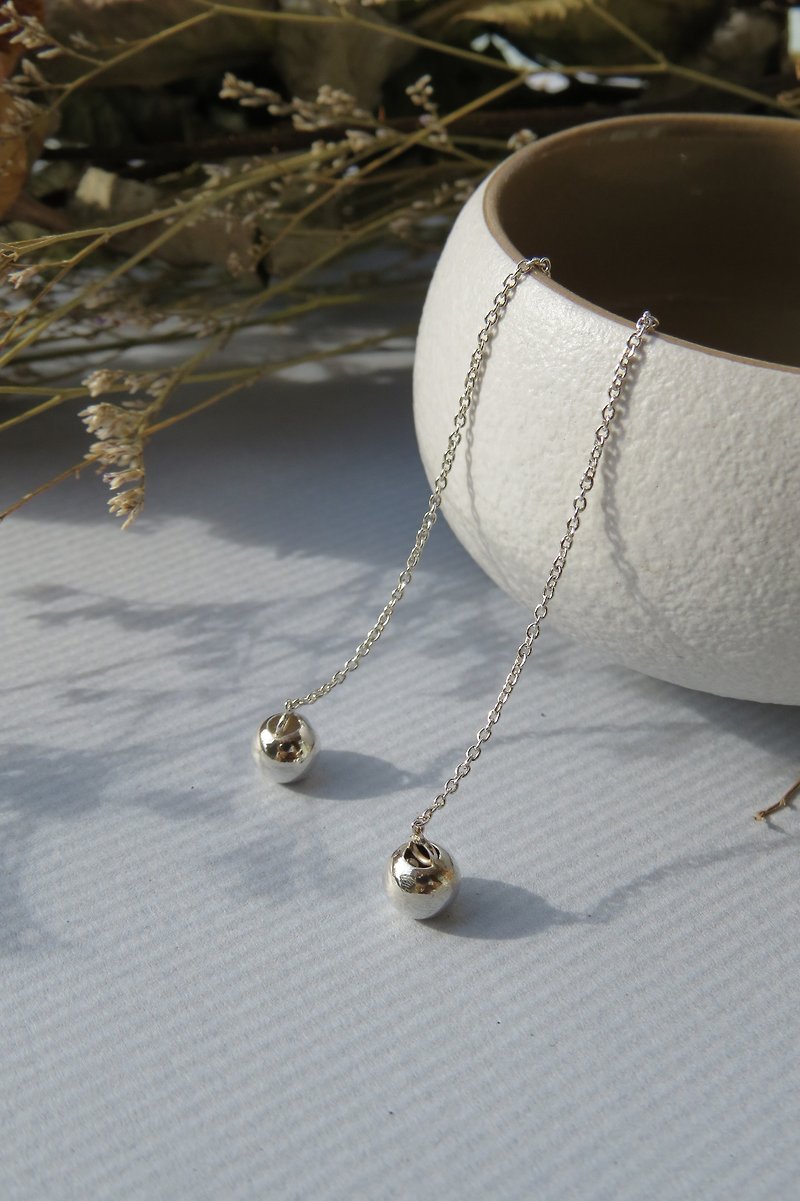 Small fresh series / single bead pendant earrings / 925 Silver - ต่างหู - โลหะ สีเงิน
