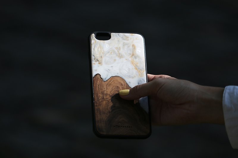 MARBLE GLEAM - wooden case phone - เคส/ซองมือถือ - ไม้ ขาว