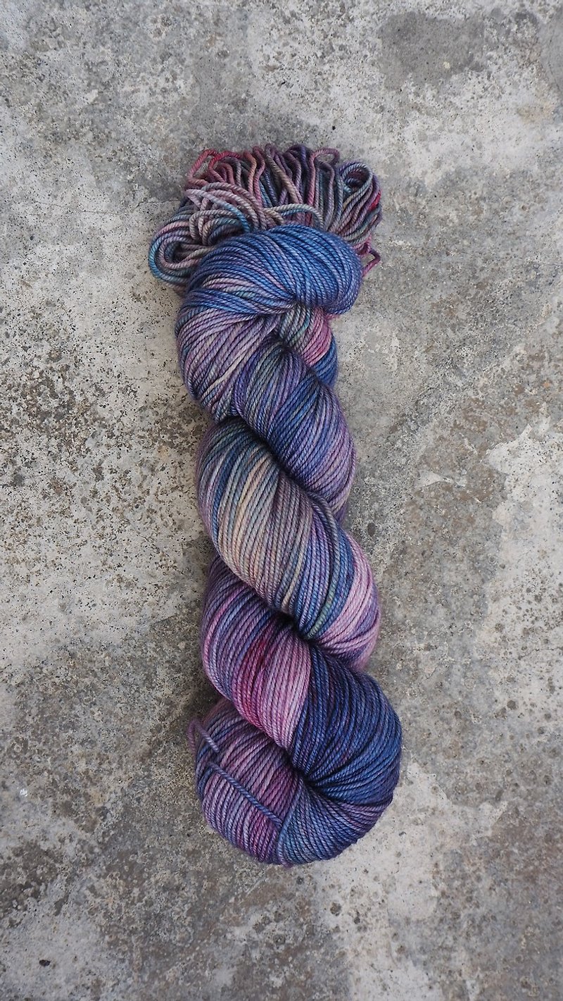 Hand dyed the line. Crescent SW (Sport SWM) - Knitting, Embroidery, Felted Wool & Sewing - Wool 