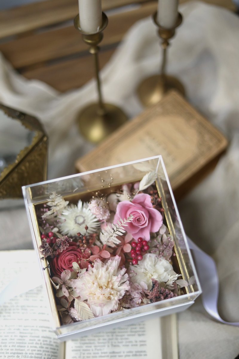 [Slight flaws] I love you in a box full of carnations, immortal flowers, dried flowers, mother's day flower ceremony - Dried Flowers & Bouquets - Plants & Flowers 