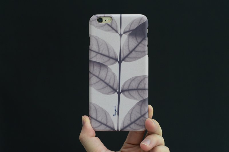iphone black and white leaf for iphone 6,7,8, iphone xs, iphone xs max iphone XR - 手機殼/手機套 - 塑膠 黑色