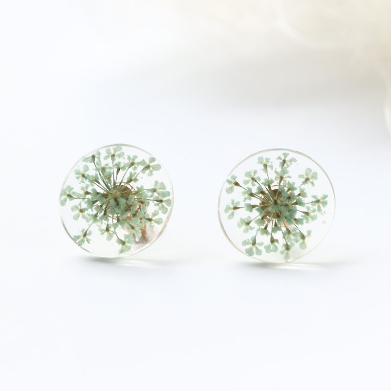 14kgf-lace flower emerald green pierced earrings - 耳環/耳夾 - 植物．花 綠色