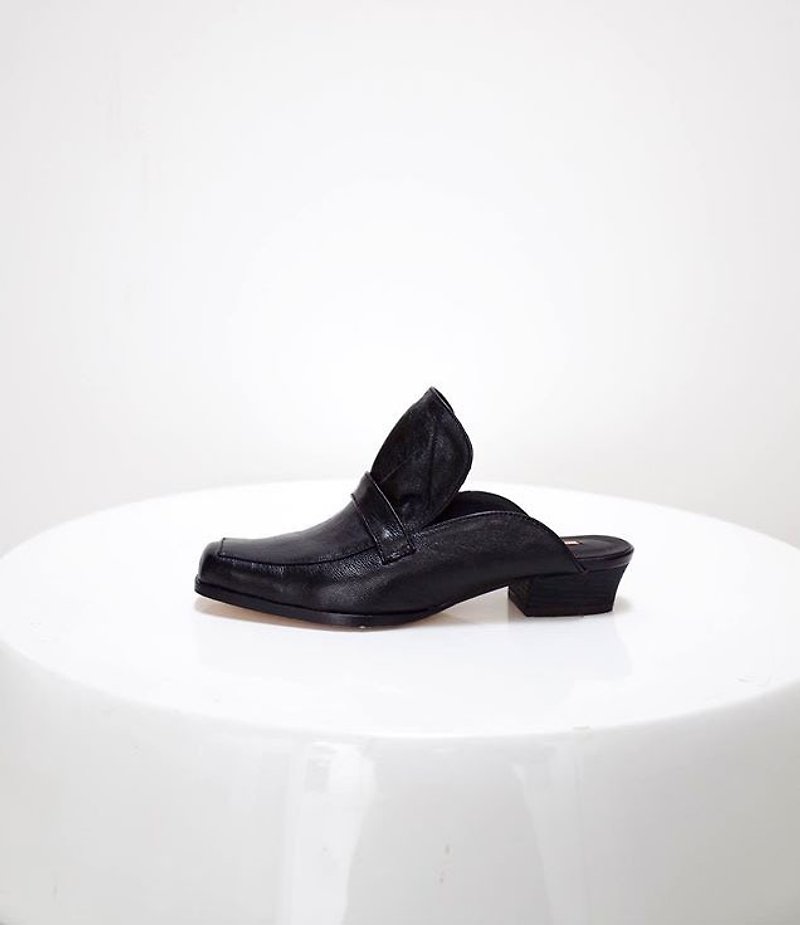 ZOODY /帆/手作り靴/スリッパフラットカルフール/ブラック - サンダル - 革 ブラック