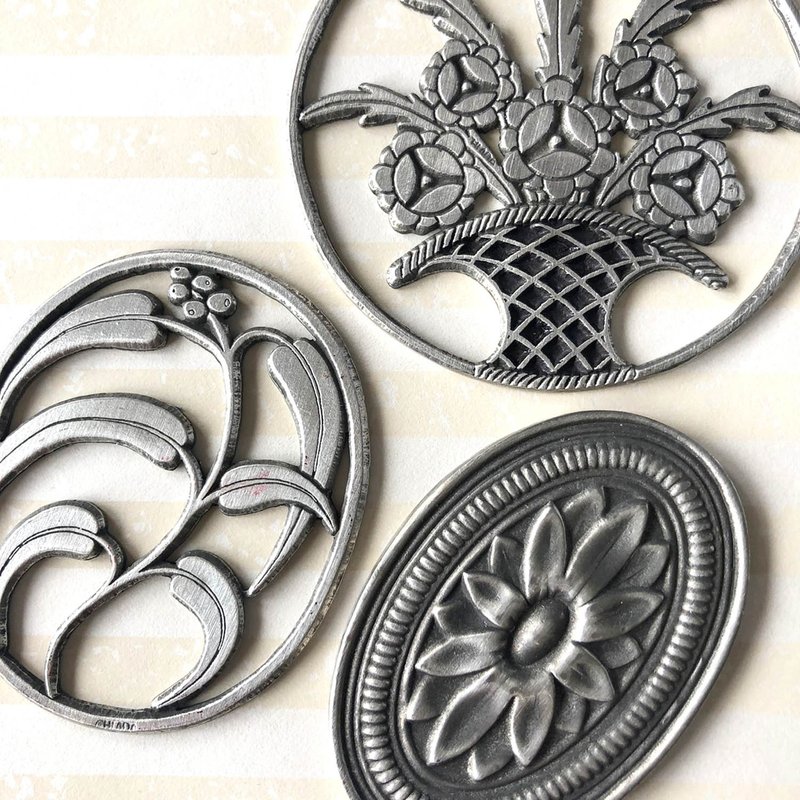 奧地利花卉圖案飾品 | 手工製作 錫製 - 其他 - 其他金屬 銀色