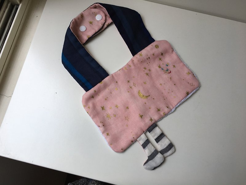 小小人日本製二重紗毛巾布圍兜口水巾(僅此一件) - 口水肩/圍兜 - 棉．麻 