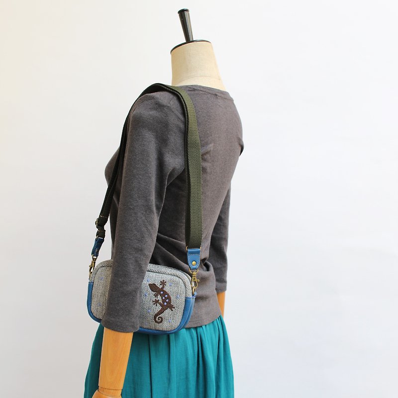 ヤモリ刺繍・ショルダーポーチ - 側背包/斜背包 - 真皮 藍色
