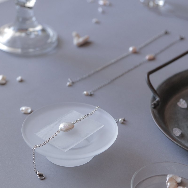淡水珍珠手鍊-流淌/可客製 - 手鍊/手鐲 - 珍珠 白色