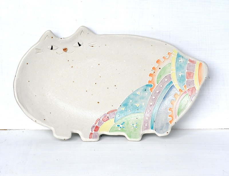 oversized fat cat dish　The pattern - เซรามิก - ดินเผา ขาว