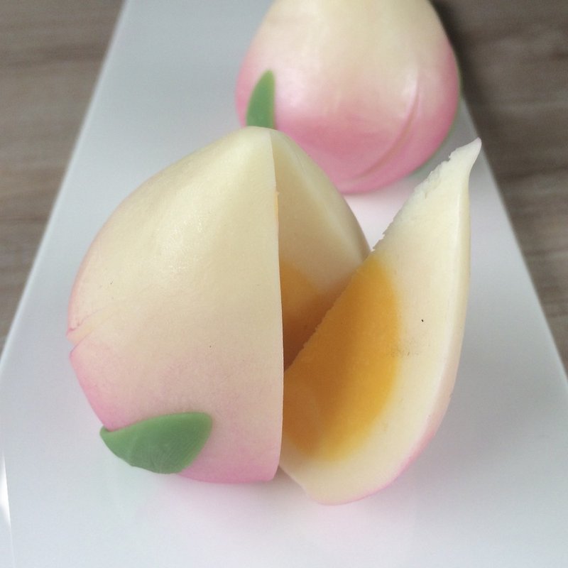 Taiwanese style-auspicious birthday peach soap ceremony - Body Wash - Plants & Flowers Pink