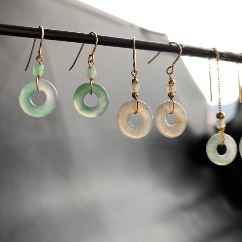 Natural Burmese Jadeite Earrings 14KGF Gold-Filled Ear Wires - Peace Buckle Donut - ต่างหู - หยก หลากหลายสี