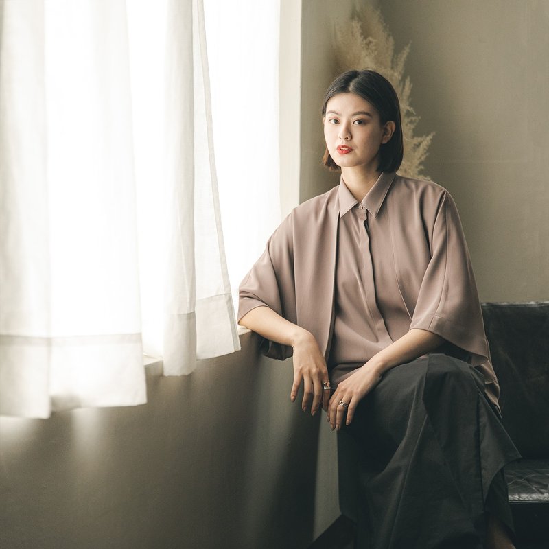 【經典原創】Trigonometric_三角函數小露背襯衫_CLT001_浪漫棕 - 女襯衫 - 聚酯纖維 咖啡色