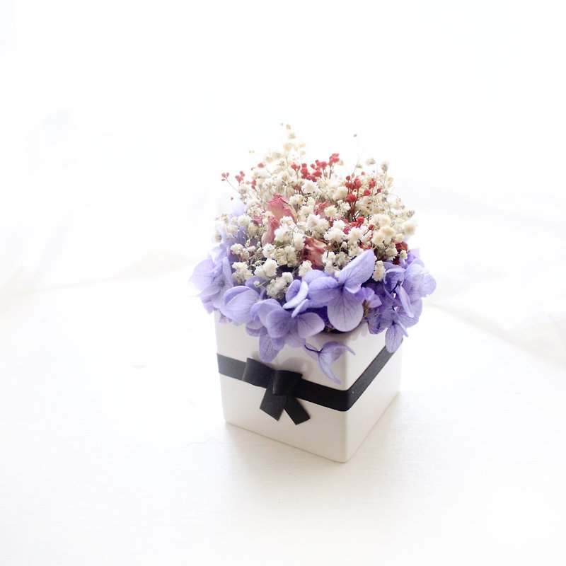 Flower Lace Small Table Flower - Light Purple, Mini Rose and Gypsophila Dry Flower Ceremony - Plants - Plants & Flowers Purple