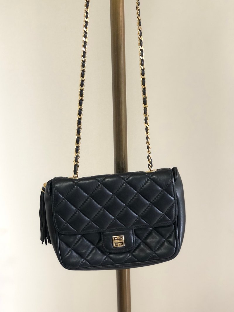 【 日本直送　名牌中古包 】GIVENCHY ジバンシィ キルティング ショルダーバッグ ブラック ロゴ レザー チェーンショルダー vfsata - 側背包/斜背包 - 真皮 黑色