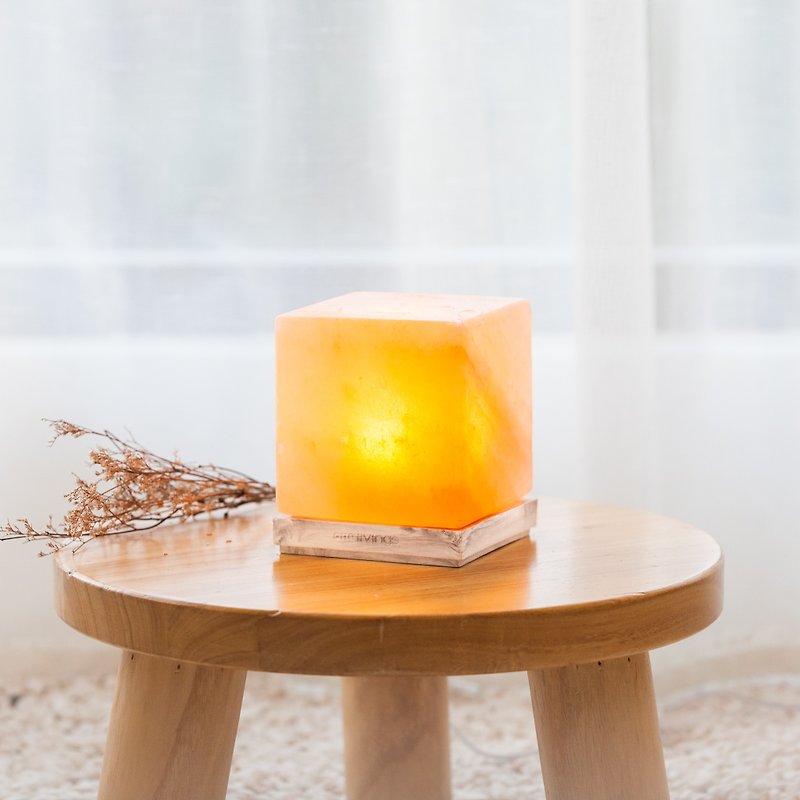 ONELIVINGS LOFT Himalayan Salt Lamp - CUBE with Marble Finish Concrete Base - Lighting - Cement White