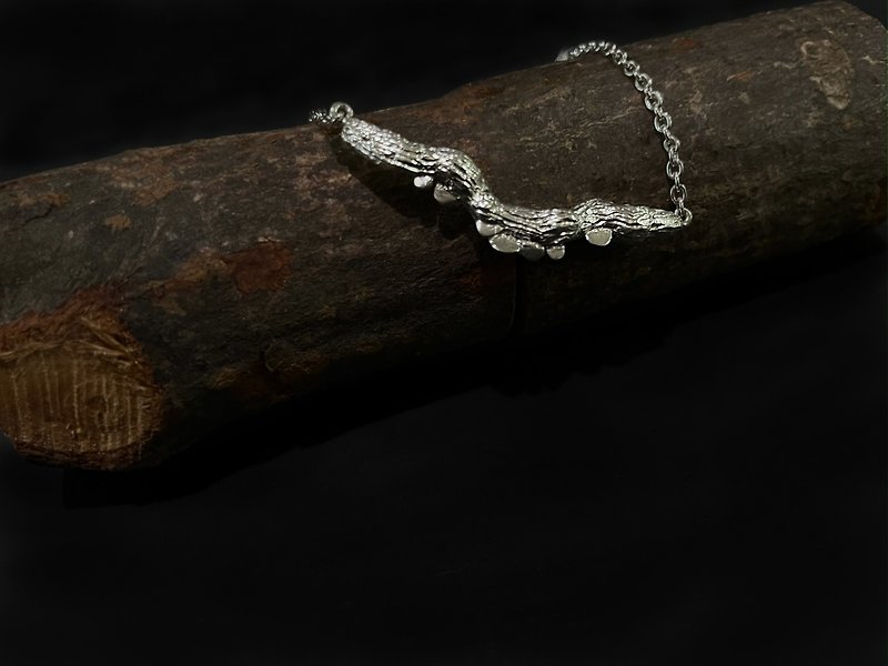 tree tongue - Necklaces - Sterling Silver 