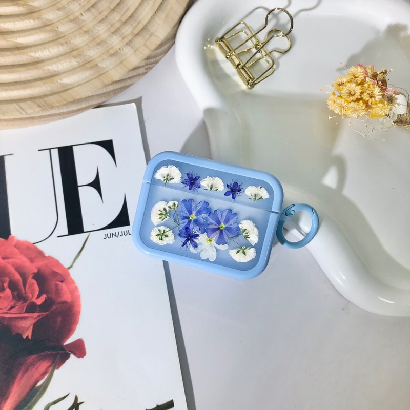 天空藍壓花耳機殼,搭配AirPods 1,2,3,4,AirPods Pro 2,精美禮物 - 耳機/藍牙耳機 - 植物．花 