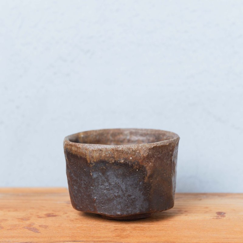 Pottery bowl (AJ-126) - ถ้วยชาม - ดินเผา สีกากี