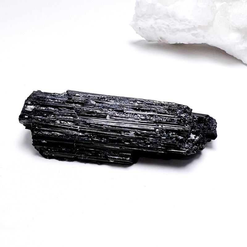 Elder. Raw mineral healing, one picture and one object, avoiding evil and purifying l Black Tourmaline Raw Stone Symbiosis Mine l - ของวางตกแต่ง - เครื่องเพชรพลอย สีดำ