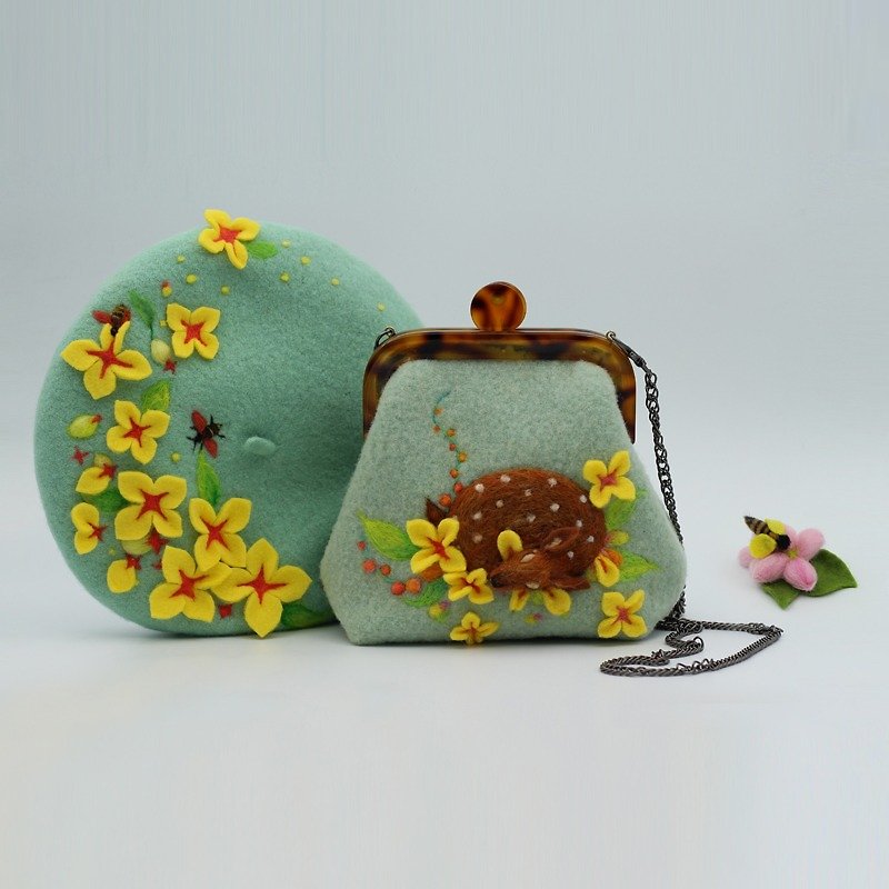 [Deer] hat sleeping bag diagonal chain + + Brooch (set 1 from the sale) - Mint - Messenger Bags & Sling Bags - Wool 