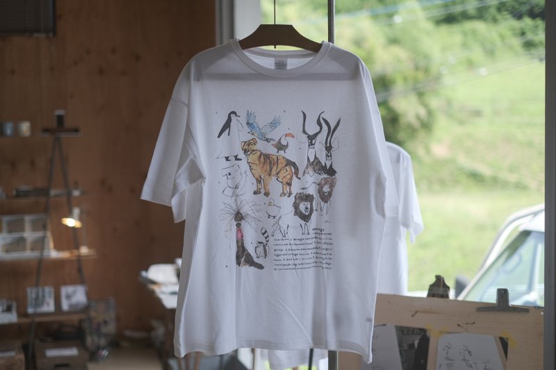 Tシャツ 動物図鑑 - 女 T 恤 - 其他材質 白色